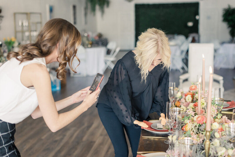 vendor communication on your wedding day